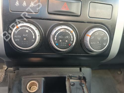 climate-control-nissan-x-trail-ii-t31-20-dci-4x4-2007-2008-2009-2010-2011-2012-2013-2014-2015-2016-2017-2018-15811161 main image