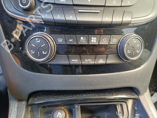 Used Climate control Climate control 37215606 37215606