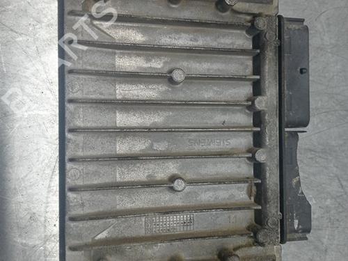 Engine control unit (ECU) RENAULT LAGUNA I (B56_, 556_) 1.6 16V (B568, B561) | BP28099060M57 