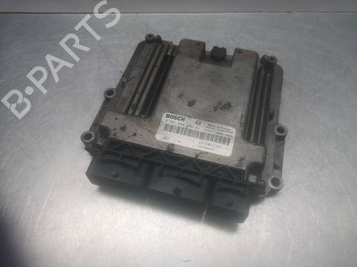 engine-control-unit-ecu-renault-captur-i-j5_-h5_-2013-38537839 main image