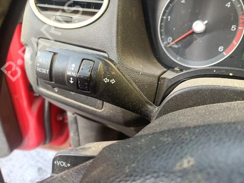 Comutador piscas / escovas Comutador piscas / escovas FORD FOCUS II (DA_, HCP, DP) 2.0 TDCi (136 hp) 36333209 36333209