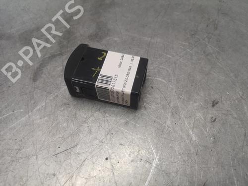 Switch HYUNDAI TRAJET (FO) 2.0 CRDi | BP13700361I30 