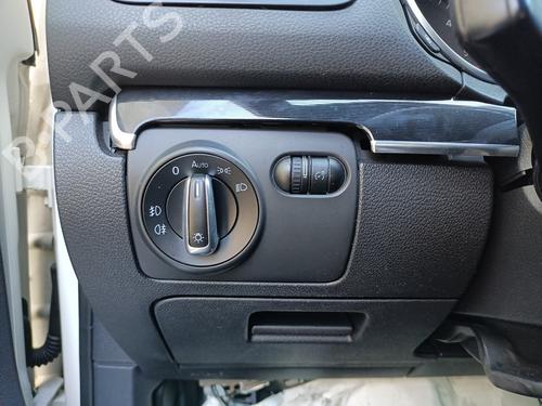 Used Headlight switch VW GOLF VI (5K1) 2.0 TDI (170 hp) 31123518