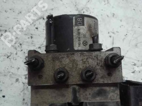Used ABS pump SKODA OCTAVIA II (1Z3) 1.6 TDI (105 hp) 1927445