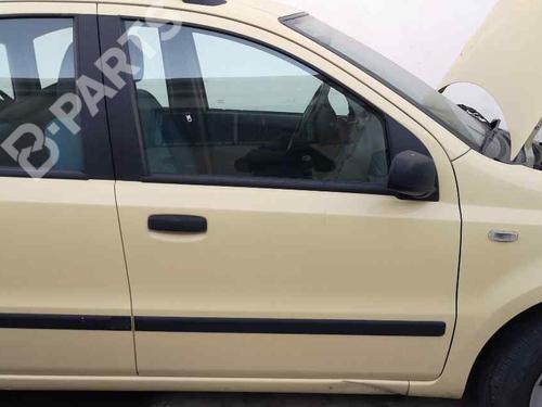 Used Right front door FIAT PANDA (169_) 1.3 D Multijet (169.AXC1A) (70 hp) 8371580