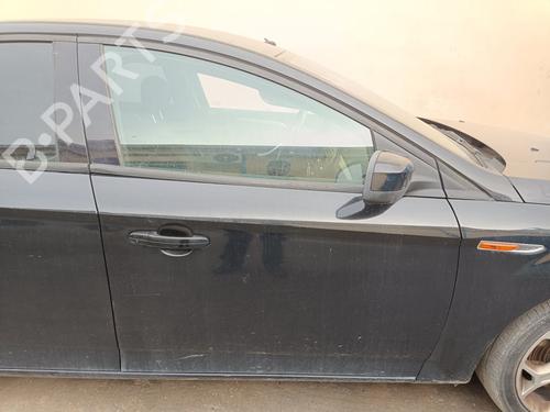 Used Right front door FORD MONDEO IV (BA7) [2007-2015]  27209686