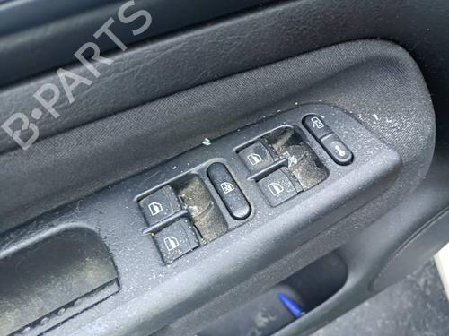 Left front window switch VW GOLF IV Variant (1J5) 1.6 16V | BP39537663I27 - Image 3