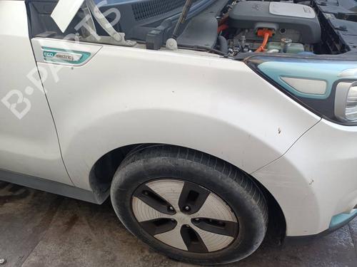 Used Right front fenders Right front fenders 39249003 39249003