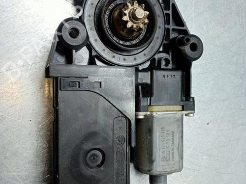 Left front window motor RENAULT MEGANE III Hatchback (BZ0/1_, B3_) 1.9 dCi (BZ0N, BZ0J) | BP36915892E21 - Image 3