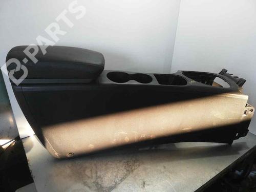 Used Armrest / Center console NISSAN QASHQAI / QASHQAI +2 I (J10, NJ10, JJ10E) 1.5 dCi (106 hp) 7152255