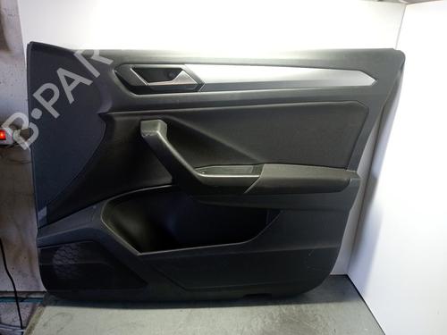 front-right-panel-vw-t-roc-a11-d11-2017-33440910 main image