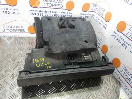 Used Glove box MERCEDES-BENZ B-CLASS Sports Tourer (W245) B 180 CDI (245.207) (109 hp) 5258247