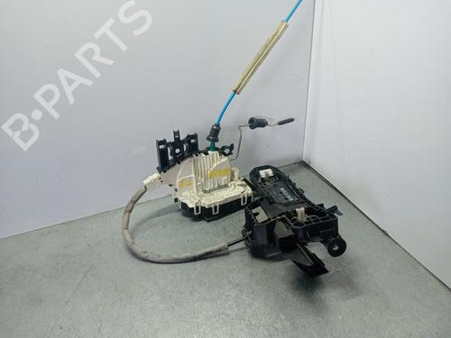 Venstre bagtil lås MERCEDES-BENZ A-CLASS (W176) A 200 CDI (176.001) (136 hp) 30919326