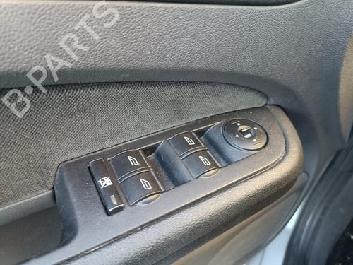 Used Left front window switch FORD FOCUS II (DA_, HCP, DP) 1.6 TDCi (109 hp) 15254274
