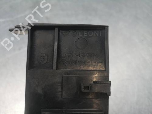 Fuse box RENAULT MASTER III Van (FV) | BP37423913E1 - Image 3