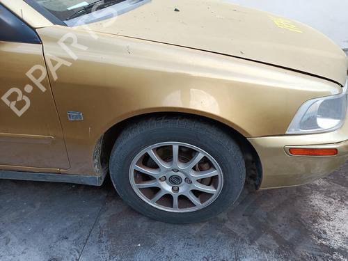 Used Right front fenders Right front fenders VOLVO S40 I (644) 1.6 (109 hp) 34581147 34581147