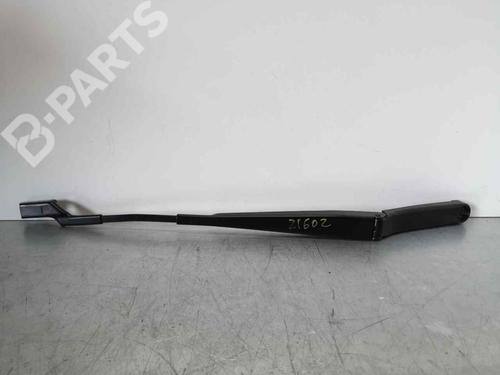 Used Front windshield wiper arm SKODA RAPID (NH3, NK3, NK6) 1.0 TSI (110 hp) 7745872