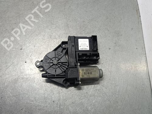 Used Right front window motor VW GOLF V (1K1) [2003-2010]  29451114