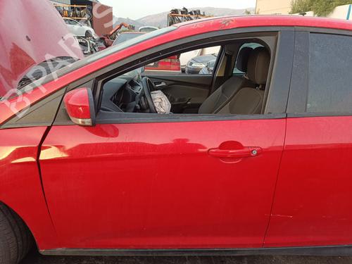 Porte avant gauche FORD FOCUS III 1.6 TDCi (115 hp) 31172461