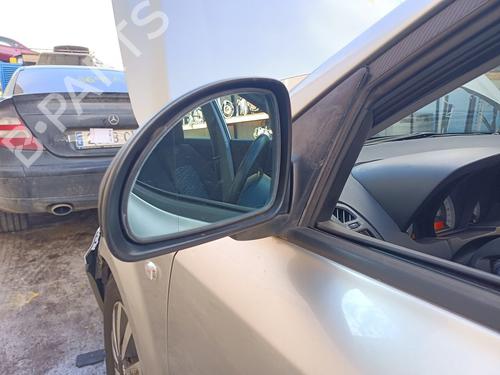 Used Left mirror KIA CEE'D Hatchback (ED) [2006-2012]  31072046