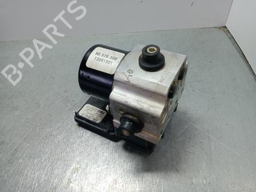 Used ABS pump OPEL VECTRA B (J96) [1995-2004]  31968392