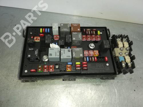 Used Fuse box OPEL ASTRA J Sports Tourer (P10) [2010-2015]  8319638