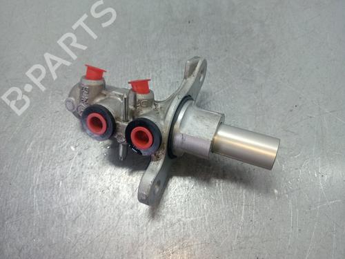 Used Brake master cylinder Brake master cylinder MERCEDES-BENZ A-CLASS (W176) A 200 CDI (176.001) (136 hp) 30919320 30919320
