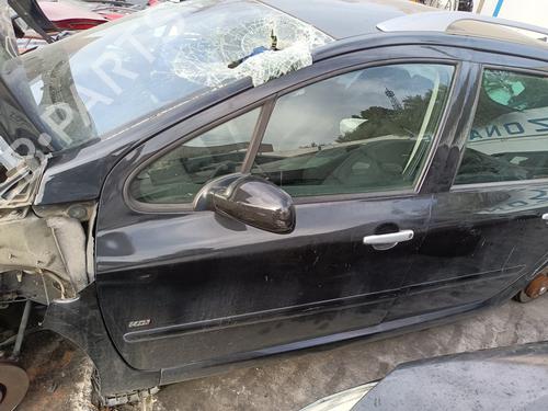 Used Left front door Left front door 38261912 38261912