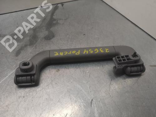 Used Front left interior door handle PORSCHE CAYENNE (9PA) 3.2 (250 hp) 11931265