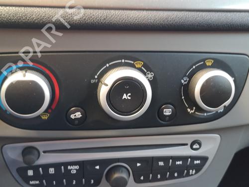 climate-control-renault-megane-iii-hatchback-bz01_-b3_-15-dci-2008-9181645 main image