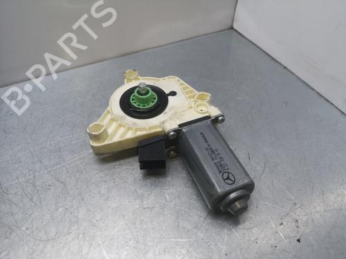 Right front window motor MERCEDES-BENZ S-CLASS (W221, V221) S 320 CDI (221.022, 221.122) | BP21543084E20 