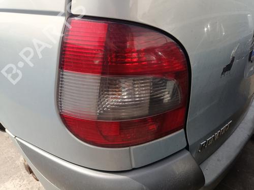 Used Left taillight RENAULT SCÉNIC I MPV (JA0/1_, FA0_) 1.9 dTi (JA1U) (80 hp) 27441254