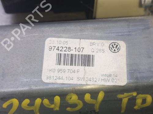 Rudehejsemotor bagstkærm højre VW PASSAT B6 (3C2) 2.0 FSI | BP19433640E22 