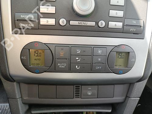 Used Climate control FORD FOCUS II (DA_, HCP, DP) 2.0 TDCi (136 hp) 29865605
