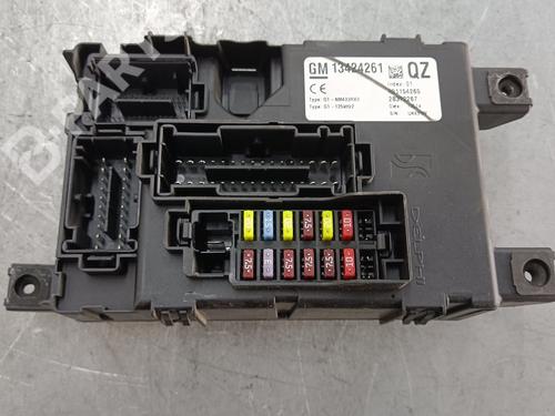 Used Fuse box OPEL CORSA D (S07) 1.3 CDTI (L08, L68) (75 hp) 10903327