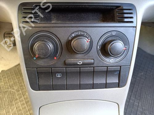 Used Climate control Climate control 37012762 37012762