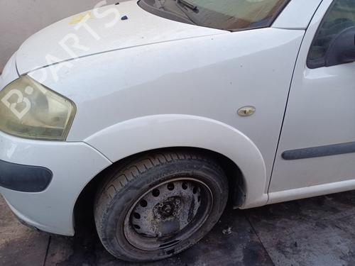 Used Left front fenders Left front fenders 38072934 38072934
