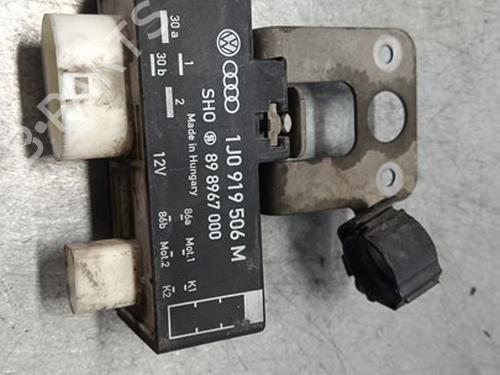 Used Electronic module SEAT IBIZA III (6L1) 1.2 (64 hp) 29607703