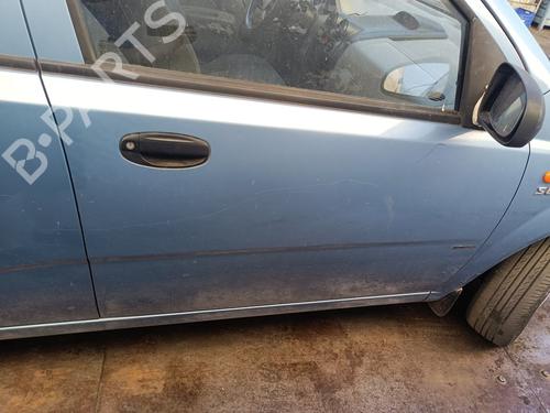 Porte avant droite Porte avant droite CHEVROLET AVEO / KALOS Hatchback (T200) 1.4 (83 hp) 36333179 36333179