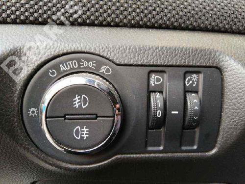 Used Headlight switch CHEVROLET CRUZE (J300) 2.0 CDI (163 hp) 4235577