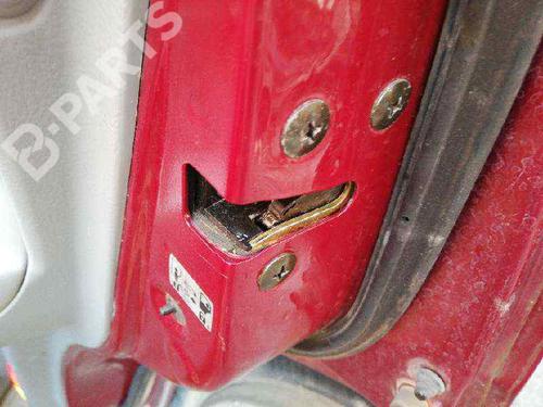 Used Front right lock KIA SORENTO I (JC) 2.5 CRDi 4WD (140 hp) 4235340