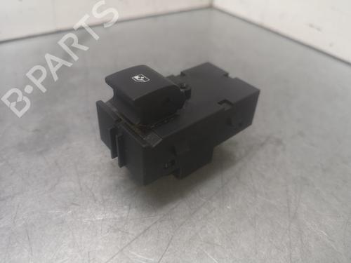 Used Right rear window switch CHEVROLET CRUZE (J300) 2.0 CDI (163 hp) 8006128