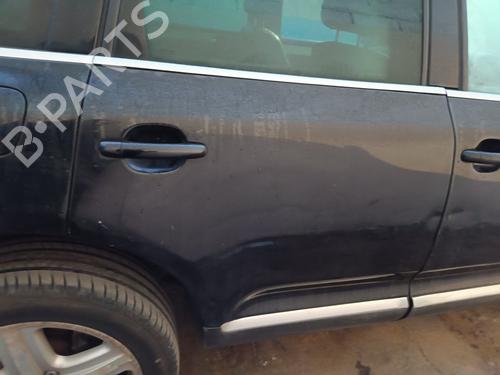 Puerta trasera derecha VW TOUAREG (7LA, 7L6, 7L7) [2002-2013]  31172599