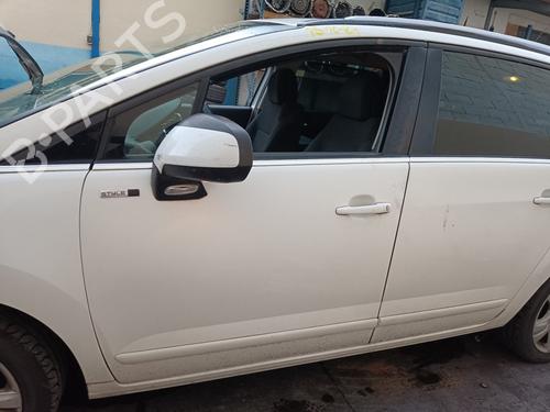 Used Left front door PEUGEOT 5008 (0U_, 0E_) 1.6 HDi (114 hp) 31172510