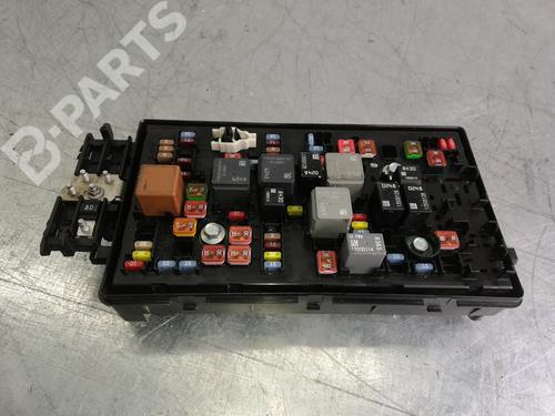 Used Fuse box OPEL INSIGNIA A Saloon (G09) 2.0 CDTI (69) (160 hp) 9433113