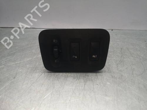 Used Headlight switch Headlight switch 37402027 37402027