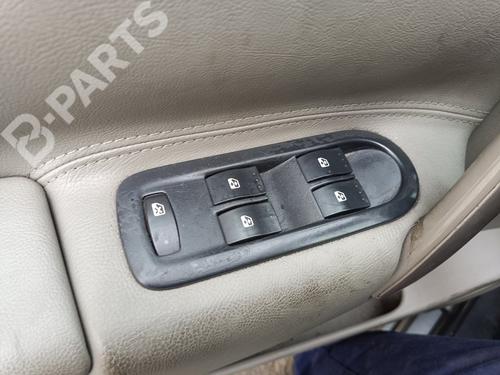 Used Left front window switch Left front window switch RENAULT SCÉNIC II (JM0/1_) 1.9 dCi (JM14) (131 hp) 11025259 11025259
