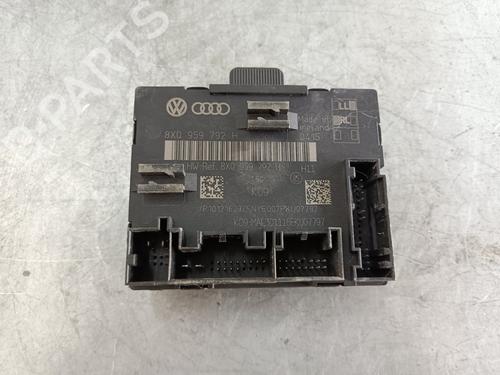 Used Electronic module AUDI Q3 (8UB, 8UG) 2.0 TFSI quattro (180 hp) 26239033