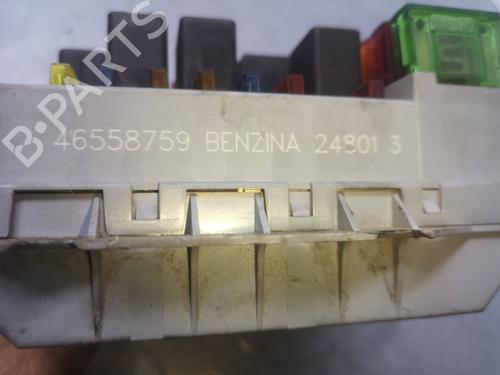Fuse box ALFA ROMEO 147 (937_) 1.6 16V T.SPARK (937.AXA1A, 937.AXB1A, 937.BXB1A) | BP18162068E1 