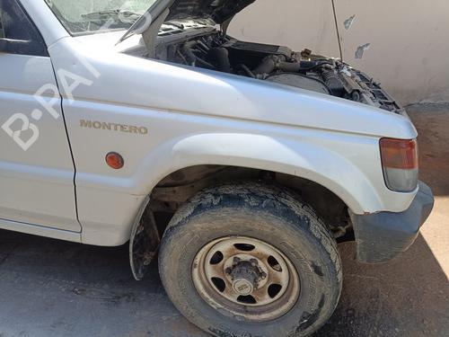 Forskærm Højre MITSUBISHI PAJERO II (V3_W, V2_W, V4_W, V5_W) 2.5 TD 4WD (V24W) (99 hp) 28114142